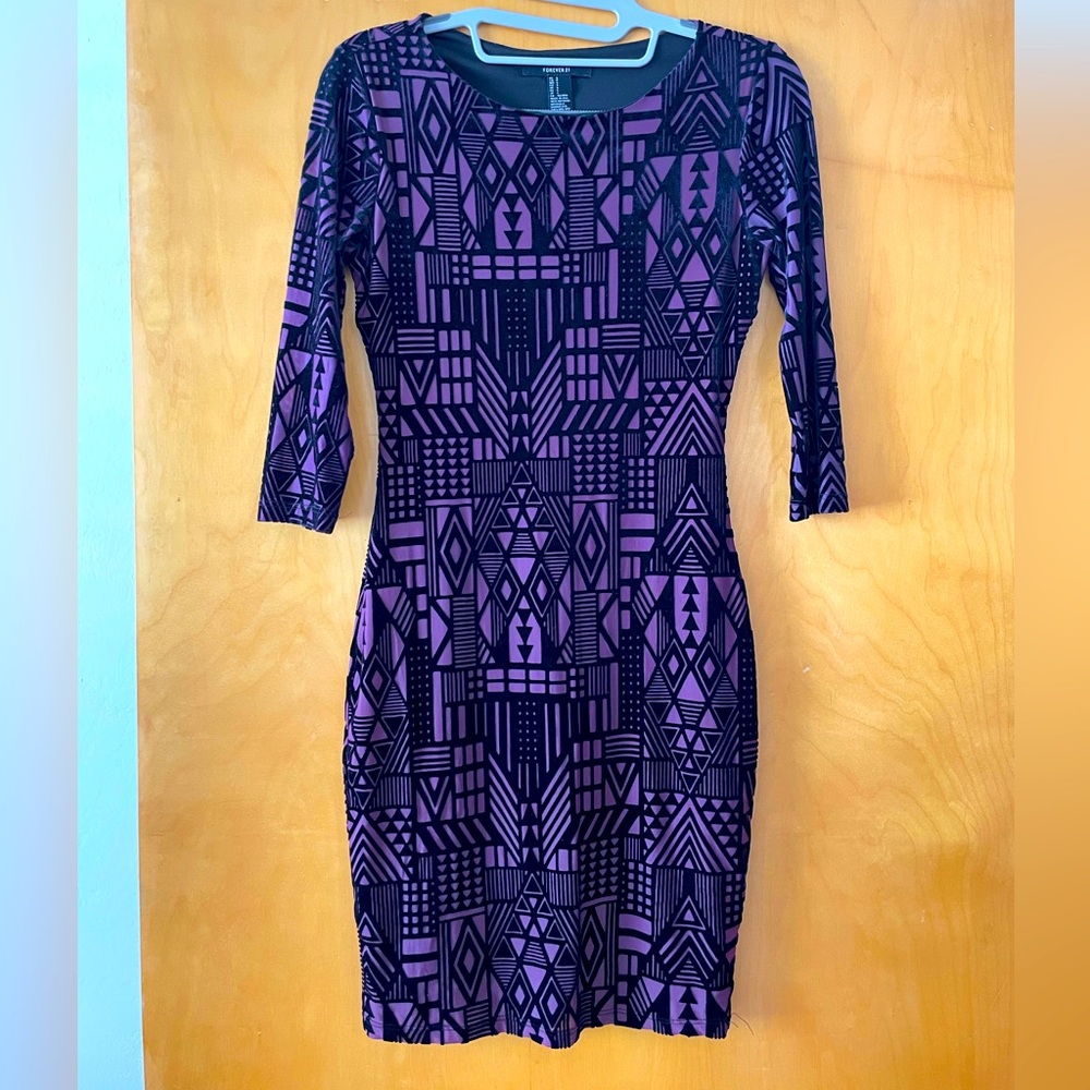 f21 geometric bodycon dress